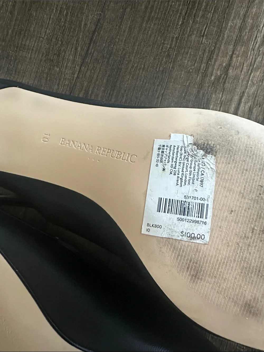 Banana Republic Black Pointed-Toe Slingback Kitten Heel
